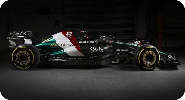 Monoposto di Formula 1 Stake nell'articolo Corriere della Sera sul modello Collecto per il lusso frazionato